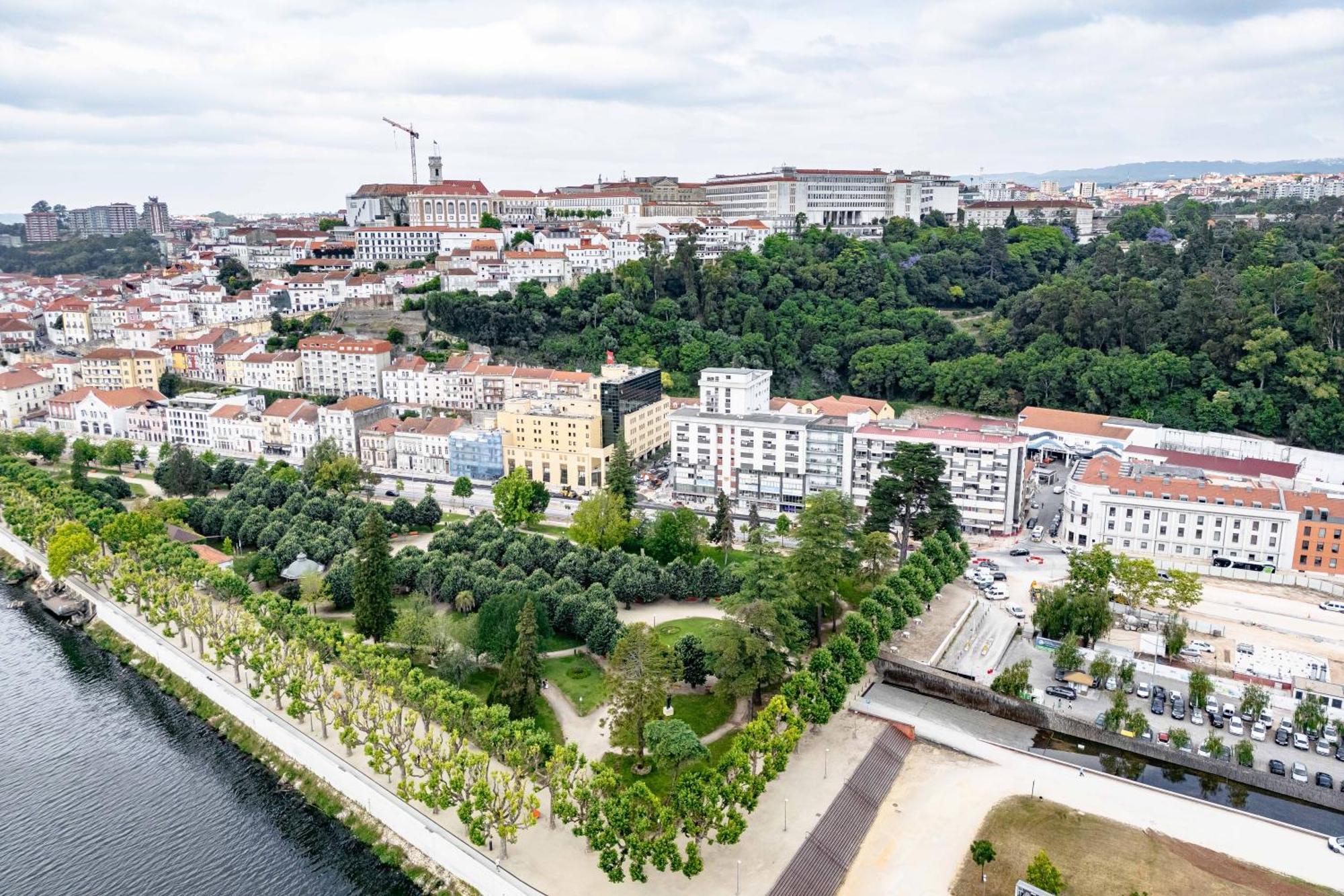 Casas da Alegria Apartment Coimbra Bagian luar foto